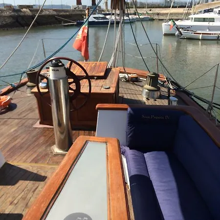 Yacht Sean Paquito Iv * Lissabon
