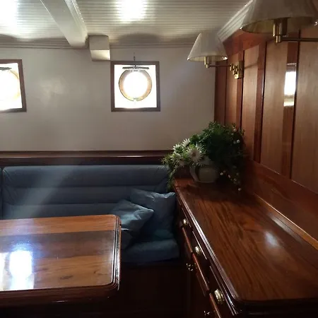 Yacht Sean Paquito Iv *