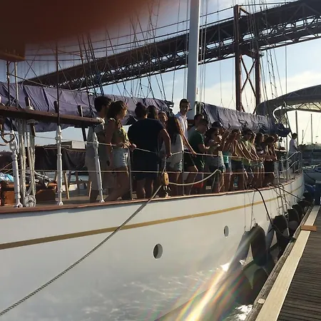 Yacht Sean Paquito Iv Lissabon