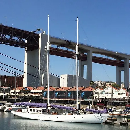 Yacht Sean Paquito Iv * Lissabon
